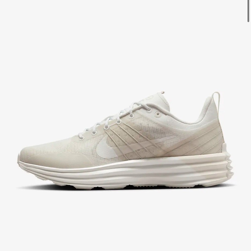 Nike Lunar Roam, Summit White, size 13, NWT!
